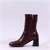 Una Healy Feathered Block Heel Ankleboot - Berry